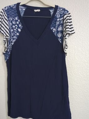 Lovely Melody Navy V-Neck Mixed-Pattern Short Sleeve Top
